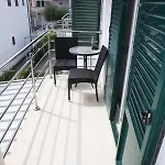 Lepur Apartmán *