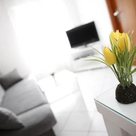 Lepur Apartment *