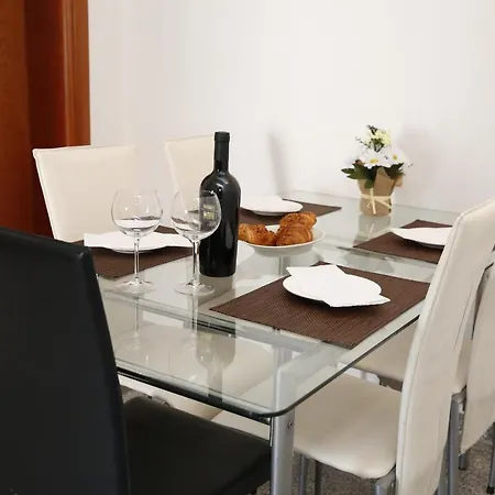 Apartamento Lepur Vodice