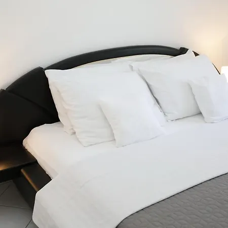 Lepur Apartment *