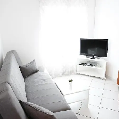 Lepur Apartment
