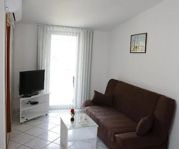 Lepur アパート *